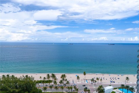 Condominio en venta en Fort Lauderdale, Florida, 2 dormitorios, 132.57 m2 № 1378686 - foto 18