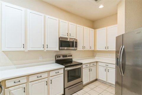 Condo in Davenport, Florida, 2 bedrooms  № 1368585 - photo 17