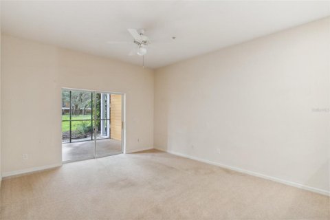 Condo in Davenport, Florida, 2 bedrooms  № 1368585 - photo 8