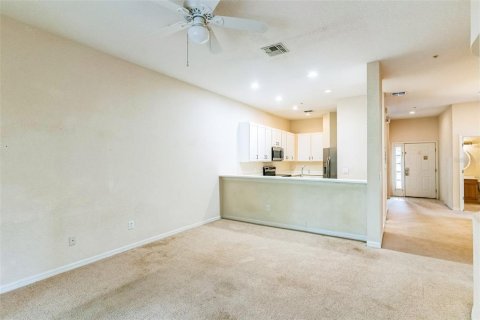 Condo in Davenport, Florida, 2 bedrooms  № 1368585 - photo 14