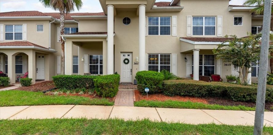 Townhouse in New Smyrna Beach, Florida 3 bedrooms, 169.45 sq.m. № 1369454