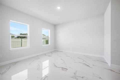 Villa ou maison à vendre à Kissimmee, Floride: 4 chambres, 171.5 m2 № 1369374 - photo 13