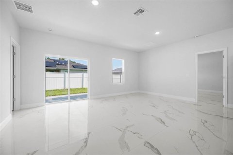 Villa ou maison à vendre à Kissimmee, Floride: 4 chambres, 171.5 m2 № 1369374 - photo 11