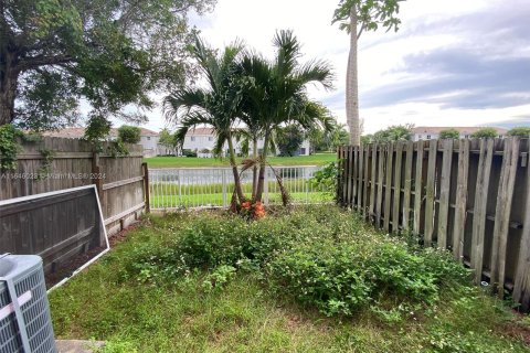 Townhouse in Homestead, Florida 2 bedrooms, 108.32 sq.m. № 1328922 - photo 13