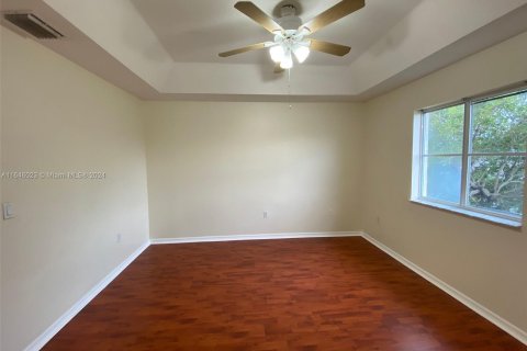 Townhouse in Homestead, Florida 2 bedrooms, 108.32 sq.m. № 1328922 - photo 19