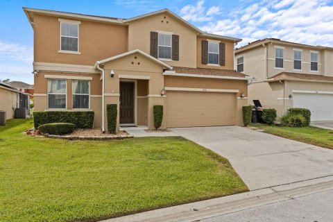 Villa ou maison à vendre à Davenport, Floride: 5 chambres, 324.6 m2 № 1279332 - photo 1