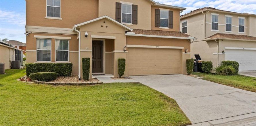 House in Davenport, Florida 5 bedrooms, 324.6 sq.m. № 1279332