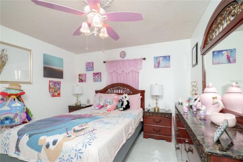 Casa en venta en Spring Hill, Florida, 3 dormitorios, 150.41 m2 № 1368282 - foto 19