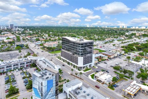 Propiedad comercial en venta en Hallandale Beach, Florida № 1395197 - foto 2