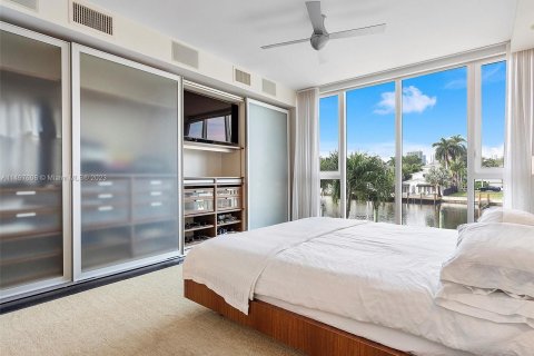 Condo in Fort Lauderdale, Florida, 3 bedrooms  № 880432 - photo 28