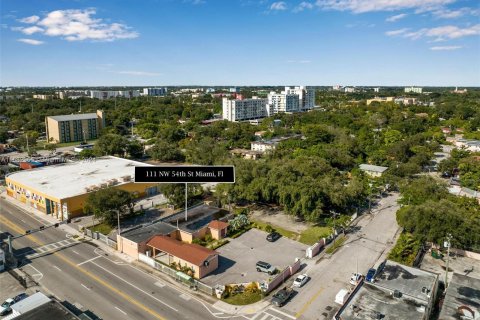 Commercial property in Miami, Florida № 1417151 - photo 20