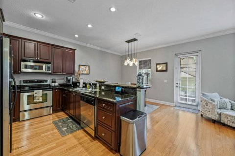 Adosado en venta en Tampa, Florida, 3 dormitorios, 164.81 m2 № 1398005 - foto 8