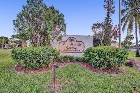 Condominio en venta en Hallandale Beach, Florida, 1 dormitorio, 58.06 m2 № 922280 - foto 3