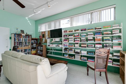 Condominio en venta en Hallandale Beach, Florida, 1 dormitorio, 58.06 m2 № 922280 - foto 9