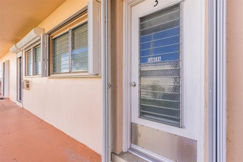 Condominio en venta en Hallandale Beach, Florida, 1 dormitorio, 58.06 m2 № 922280 - foto 23