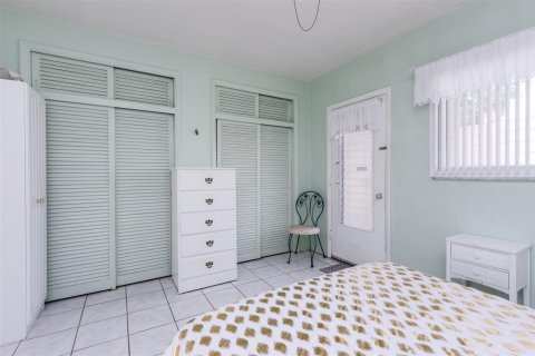 Copropriété à vendre à Hallandale Beach, Floride: 1 chambre, 58.06 m2 № 922280 - photo 25