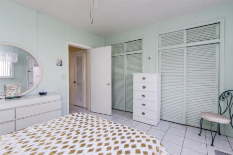 Condominio en venta en Hallandale Beach, Florida, 1 dormitorio, 58.06 m2 № 922280 - foto 26
