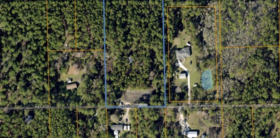 Land in New Smyrna Beach, Florida № 1363009