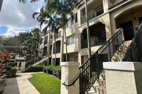 Copropriété à vendre à Coral Springs, Floride: 2 chambres, 104.05 m2 № 976304 - photo 3