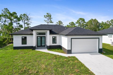 Casa en venta en Lehigh Acres, Florida, 3 dormitorios № 1179963 - foto 3