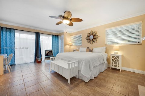 Villa ou maison à vendre à Cutler Bay, Floride: 4 chambres, 291.62 m2 № 1145207 - photo 25