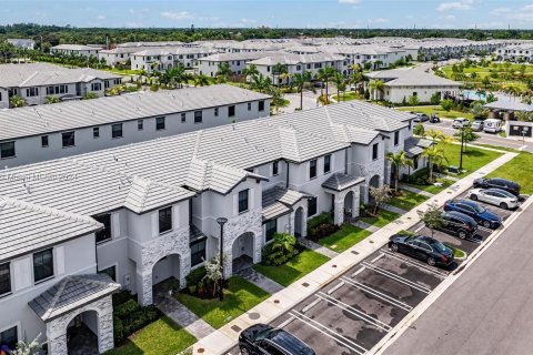 Touwnhouse à vendre à Homestead, Floride: 3 chambres, 123.37 m2 № 1369017 - photo 7