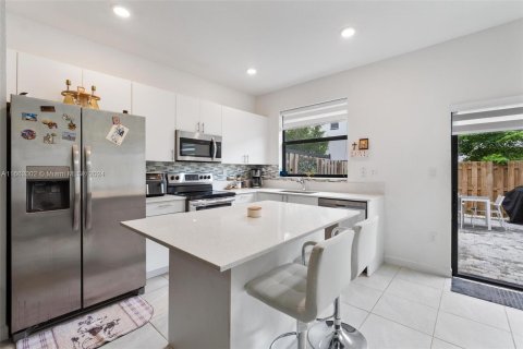 Adosado en venta en Homestead, Florida, 3 dormitorios, 123.37 m2 № 1369017 - foto 11