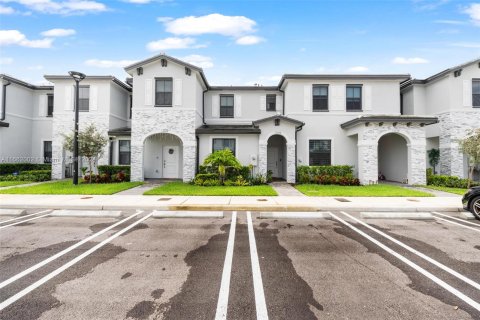 Touwnhouse à vendre à Homestead, Floride: 3 chambres, 123.37 m2 № 1369017 - photo 1