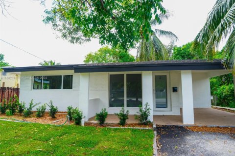 Casa en venta en Pompano Beach, Florida, 2 dormitorios, 104.61 m2 № 1369019 - foto 19