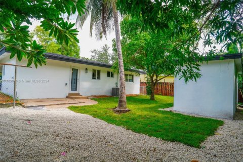 Casa en venta en Pompano Beach, Florida, 2 dormitorios, 104.61 m2 № 1369019 - foto 20