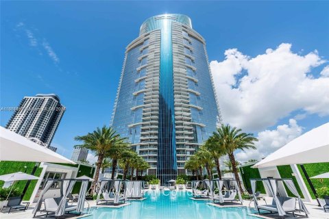 Copropriété à vendre à Miami, Floride: 2 chambres, 110.09 m2 № 1369059 - photo 11