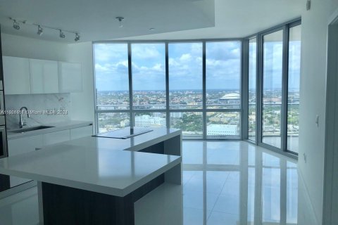 Copropriété à vendre à Miami, Floride: 2 chambres, 110.09 m2 № 1369059 - photo 2