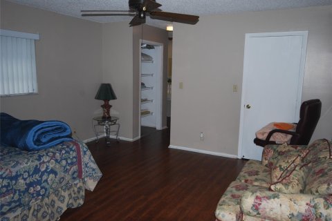 Купить виллу или дом в Корал-Спрингс, Флорида 4 спальни, 192.4м2, № 962465 - фото 4