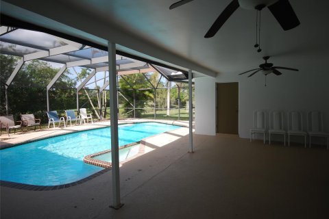 Купить виллу или дом в Корал-Спрингс, Флорида 4 спальни, 192.4м2, № 962465 - фото 15