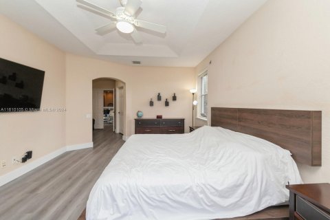 Adosado en venta en Hollywood, Florida, 3 dormitorios, 265.61 m2 № 1292034 - foto 20