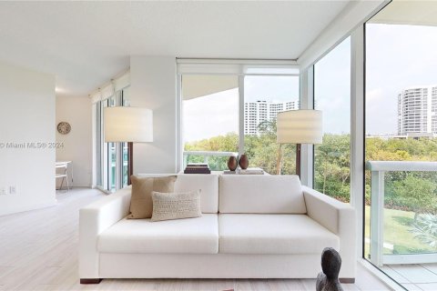 Condominio en venta en Aventura, Florida, 2 dormitorios, 149.57 m2 № 1365501 - foto 13