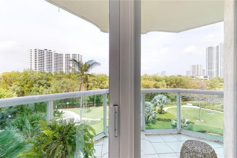 Copropriété à vendre à Aventura, Floride: 2 chambres, 149.57 m2 № 1365501 - photo 20