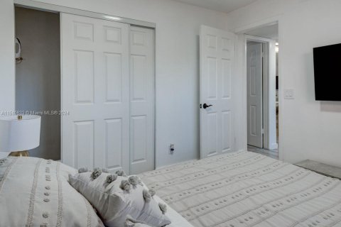 Condominio en venta en Sunrise, Florida, 2 dormitorios, 75.72 m2 № 944396 - foto 13