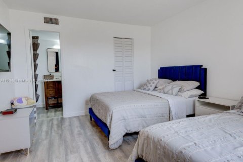 Condominio en venta en Sunrise, Florida, 2 dormitorios, 75.72 m2 № 944396 - foto 7