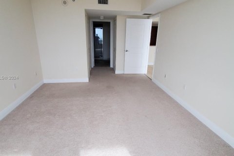 Condo in Sunrise, Florida, 2 bedrooms  № 1099622 - photo 12