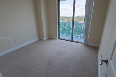 Condo in Sunrise, Florida, 2 bedrooms  № 1099622 - photo 13