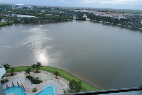 Condominio en venta en Sunrise, Florida, 2 dormitorios, 125.42 m2 № 1099622 - foto 2