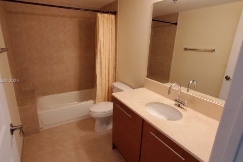 Condo in Sunrise, Florida, 2 bedrooms  № 1099622 - photo 18