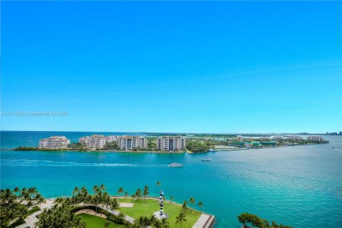 Condominio en venta en Miami Beach, Florida, 6 dormitorios, 576.55 m2 № 13385 - foto 4