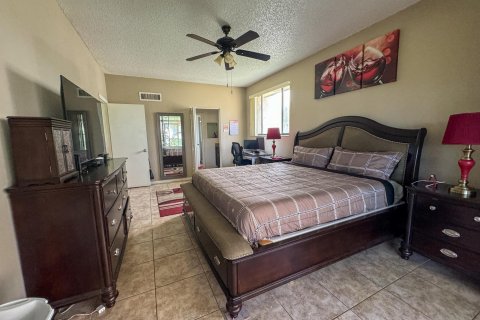Adosado en venta en Lake Worth, Florida, 3 dormitorios, 139.54 m2 № 1101222 - foto 22