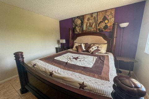 Купить таунхаус в Лейк-Уорт, Флорида 3 спальни, 139.54м2, № 1101222 - фото 8