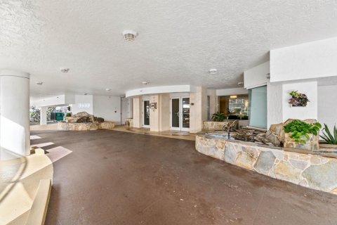 Copropriété à vendre à South Palm Beach, Floride: 3 chambres, 261.15 m2 № 945539 - photo 22