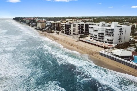 Condo in South Palm Beach, Florida, 3 bedrooms  № 945539 - photo 28