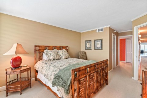 Condo in South Palm Beach, Florida, 3 bedrooms  № 945539 - photo 6