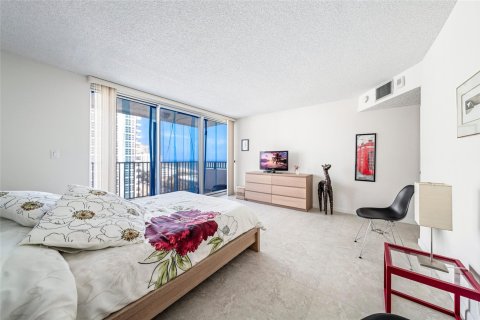 Copropriété à vendre à Pompano Beach, Floride: 2 chambres, 124.3 m2 № 945538 - photo 16